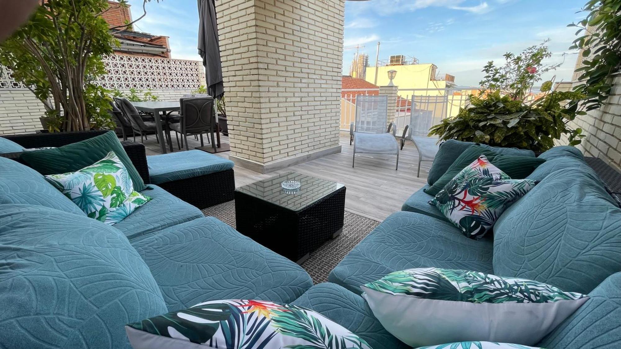 Spacious Penthouse With Big Private Terrace & View * Barcelona