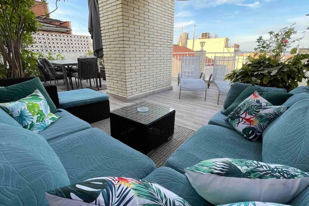 Spacious Penthouse With Big Private Terrace & View Appartement Barcelone