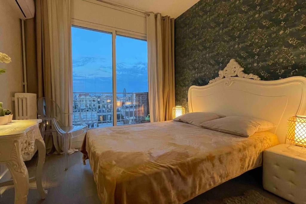 Appartement Spacious Penthouse With Big Private Terrace & View *