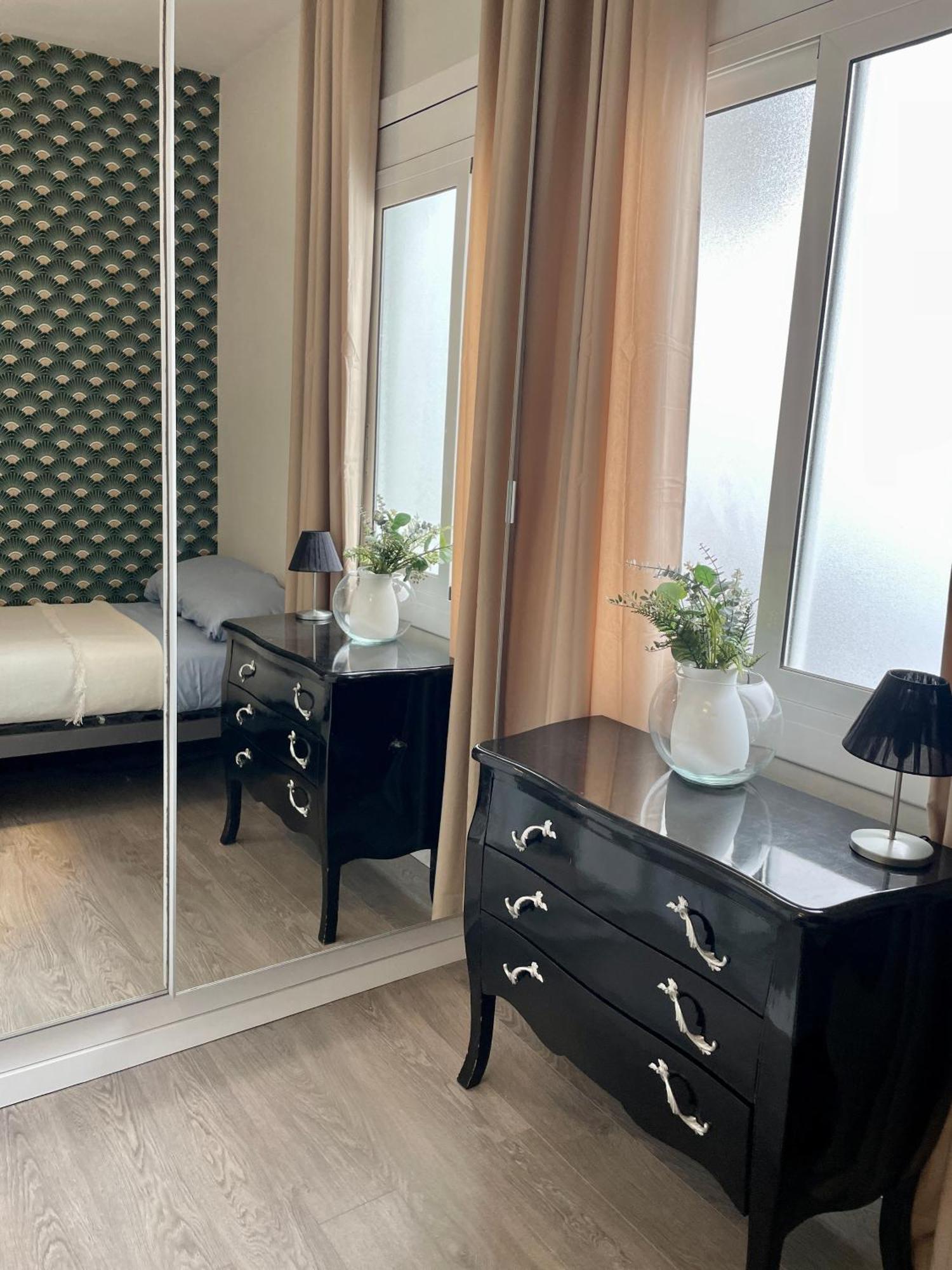 Spacious Penthouse With Big Private Terrace & View Appartement Barcelone
