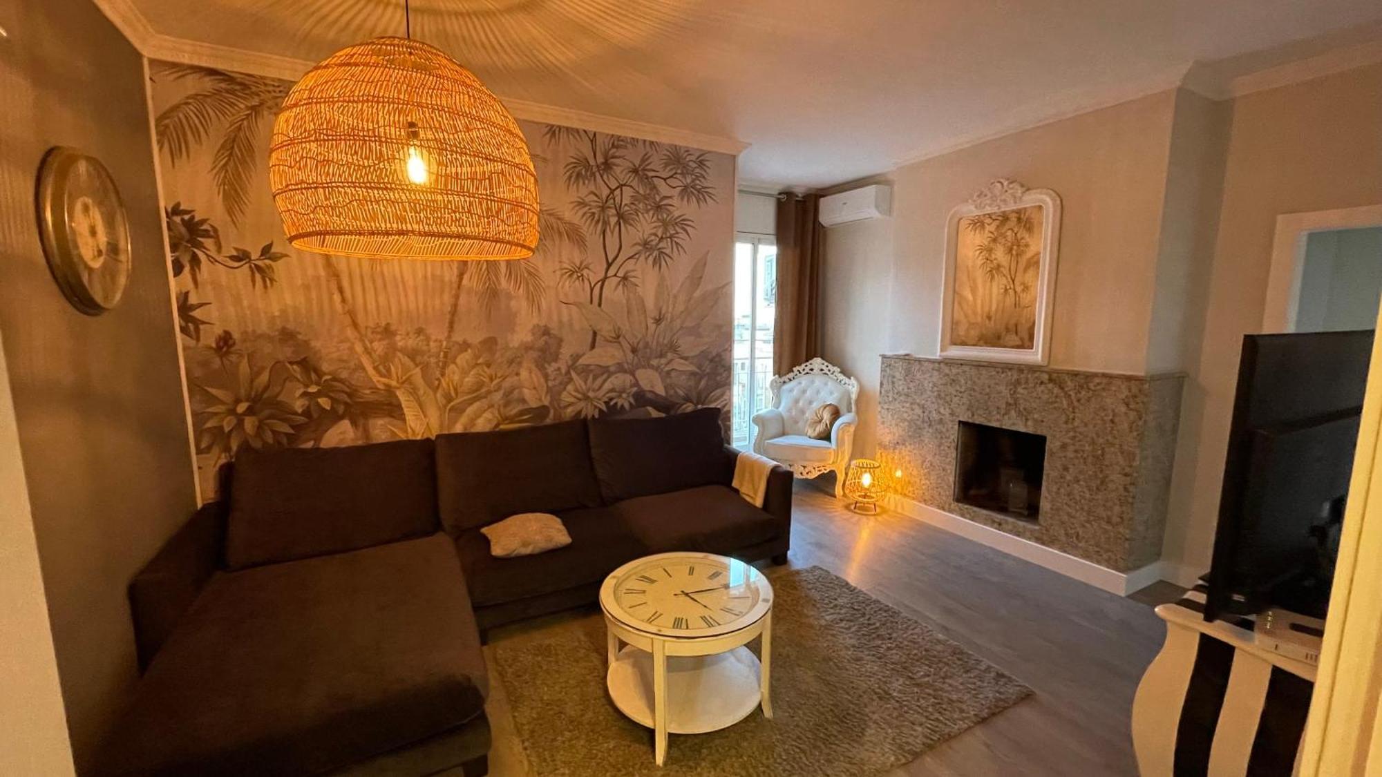 Spacious Penthouse With Big Private Terrace & View * Barcelone